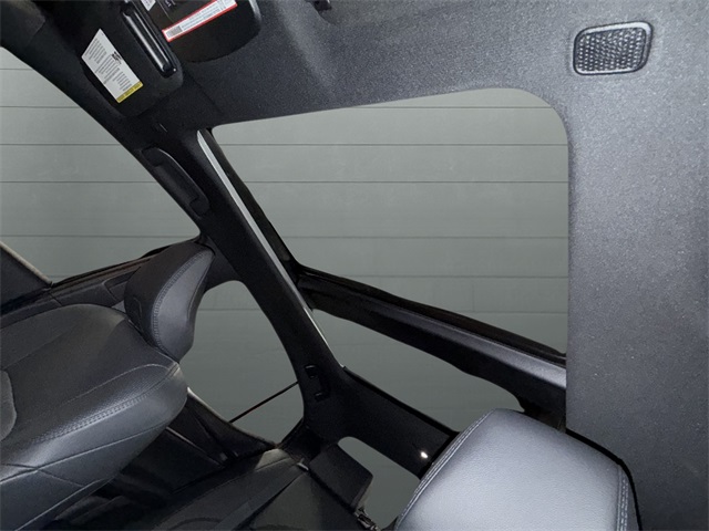 2025 Toyota Camry XSE photo 15