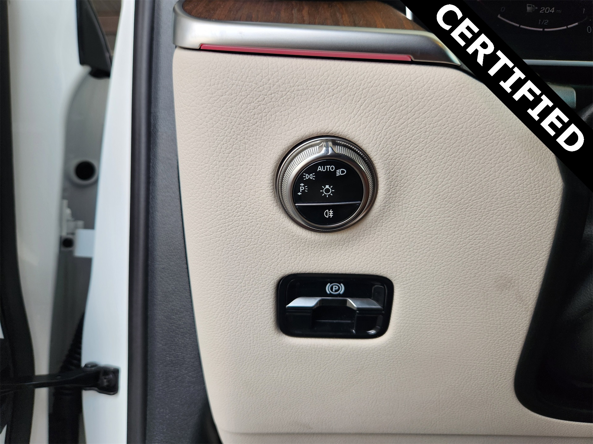 2025 Mercedes Benz GLC 350e 4MATIC photo 21