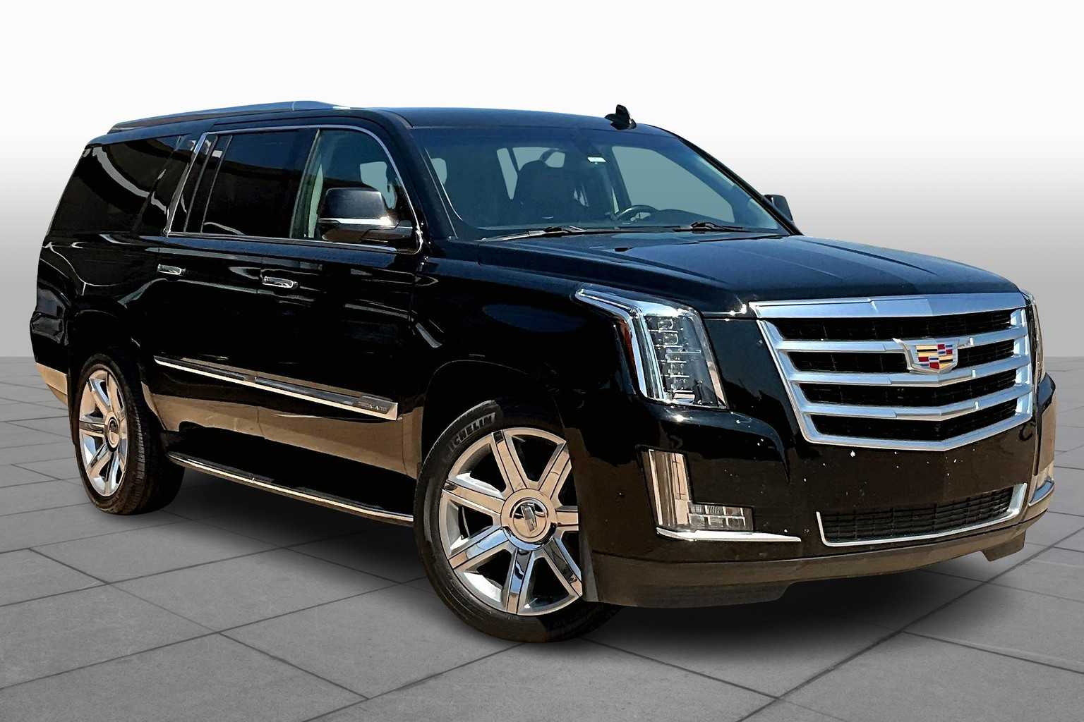 2020 Cadillac Escalade ESV photo 2
