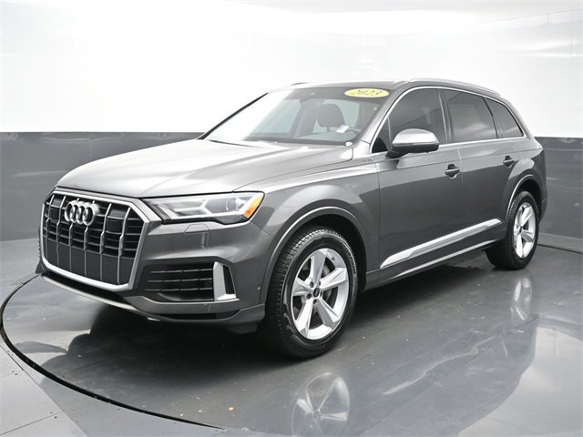 2023 Audi Q7 55 Premium photo 3