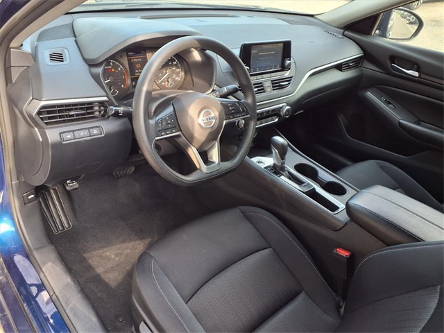 2022 Nissan Altima 2.5 S photo 4