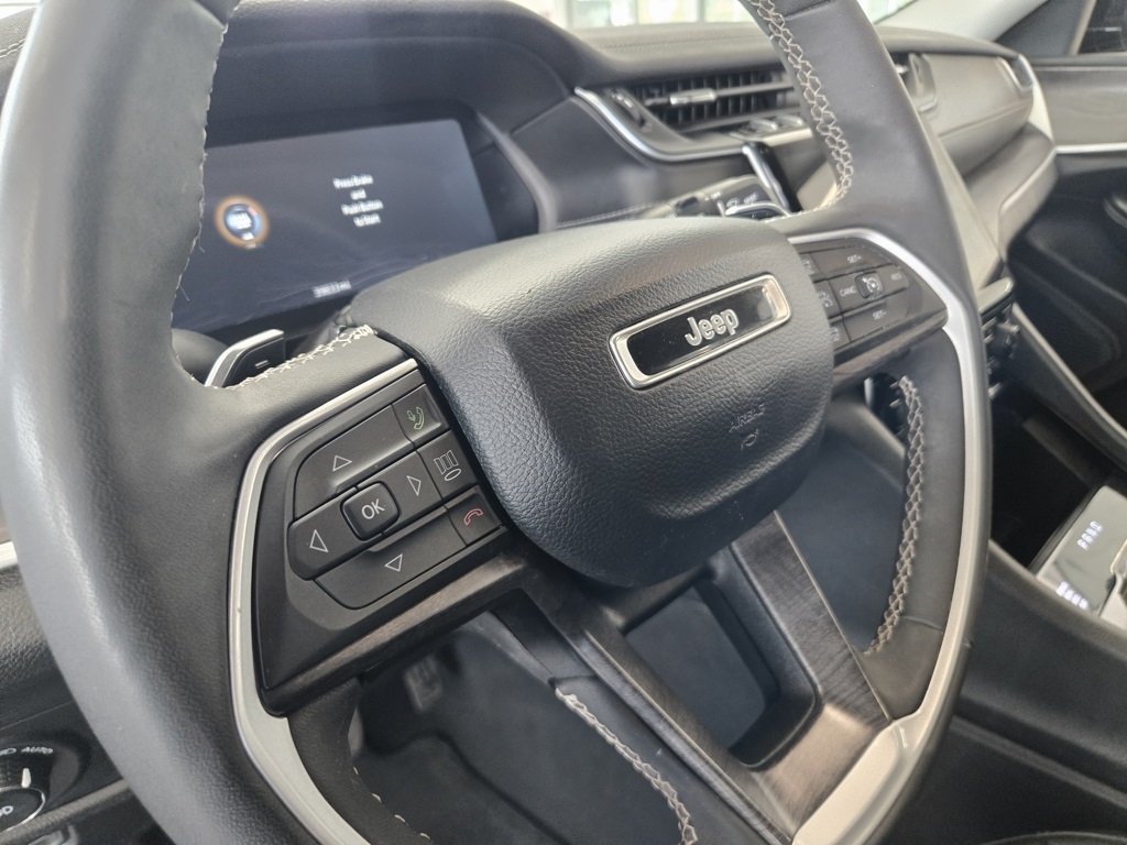 2023 Jeep Grand Cherokee Limited photo 21