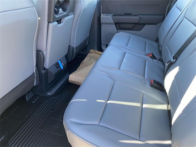 2025 Ford F-550 photo 10