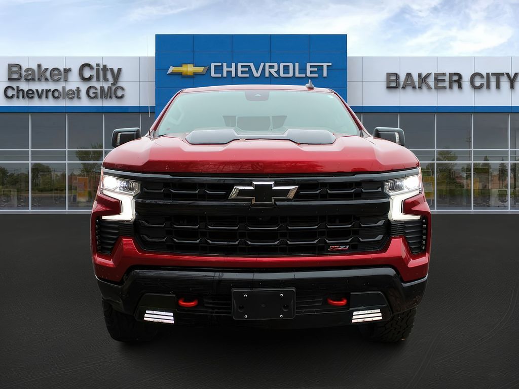 2023 Chevrolet Silverado 1500 LT Trail Boss photo 2