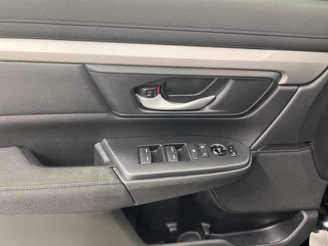 2017 Honda CR-V LX photo 14