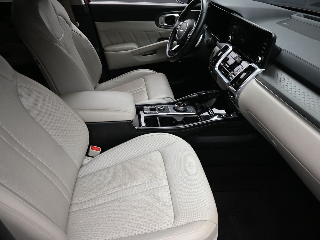 Image of Pre-Owned 2023 Kia Sorento Hybrid SX Prestige