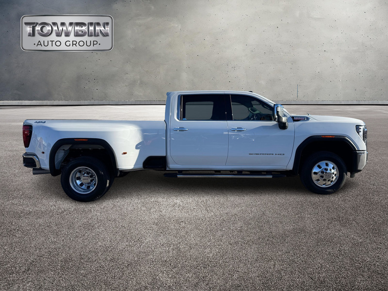 2024 Gmc Sierra HD SLT photo 3