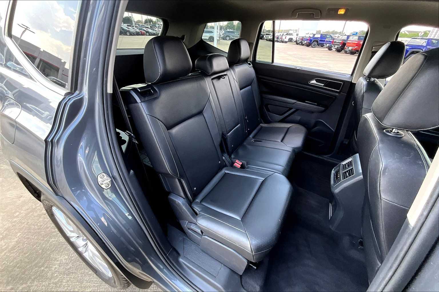 2019 Volkswagen Atlas V6 SEL photo 19