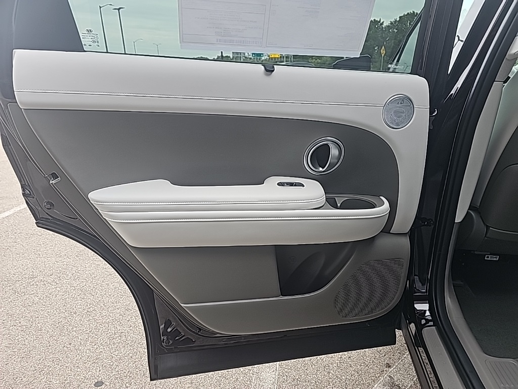 2026 Hyundai Palisade Limited photo 32