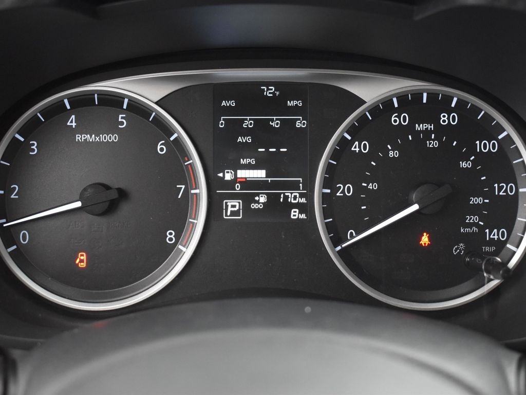 2025 Nissan Versa 1.6 S photo 24