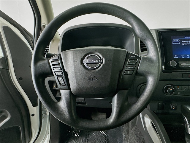 2022 Nissan Frontier SV photo 12