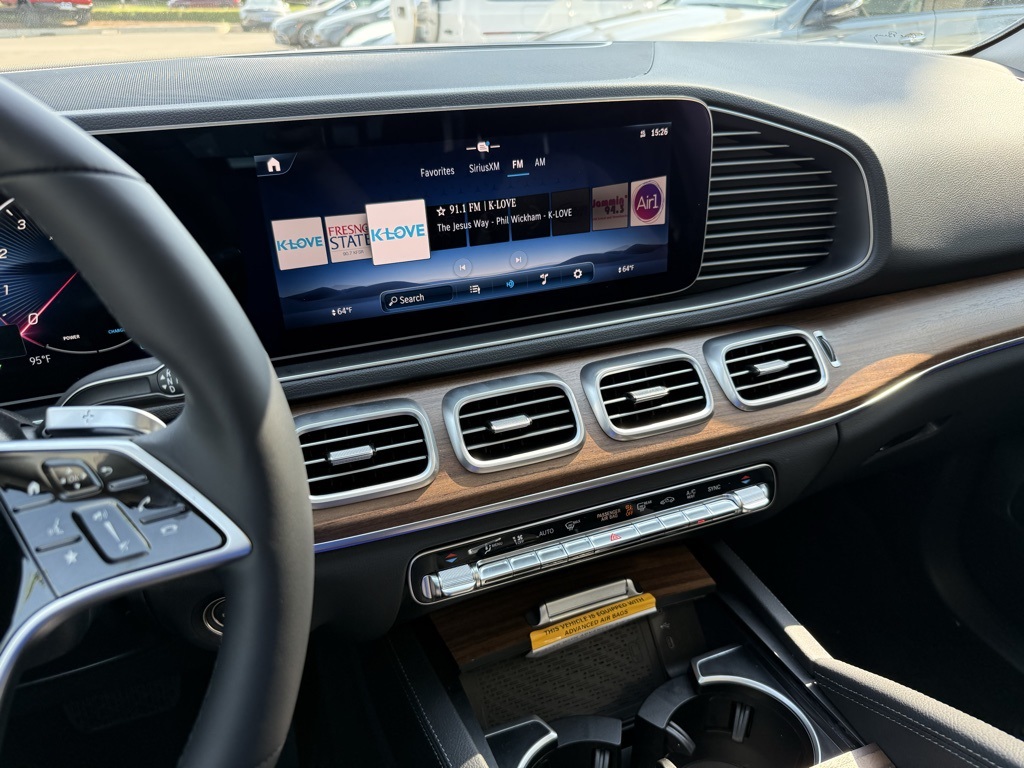2026 Mercedes Benz GLE 450 4MATIC photo 9