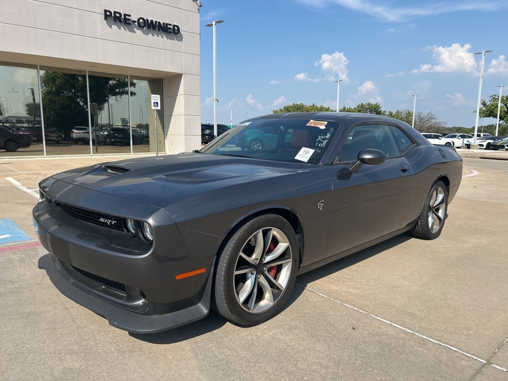 2016 Dodge Challenger SRT