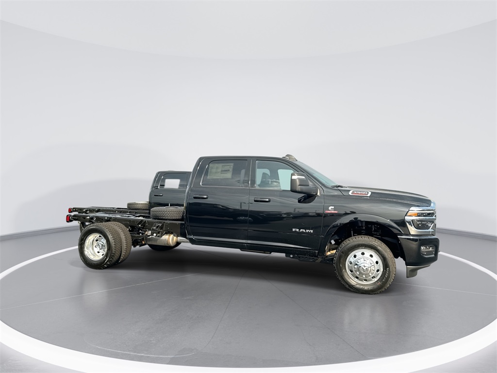2026 Ram 3500 Laramie photo 8