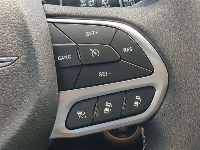 2026 Chrysler Voyager LX photo 27