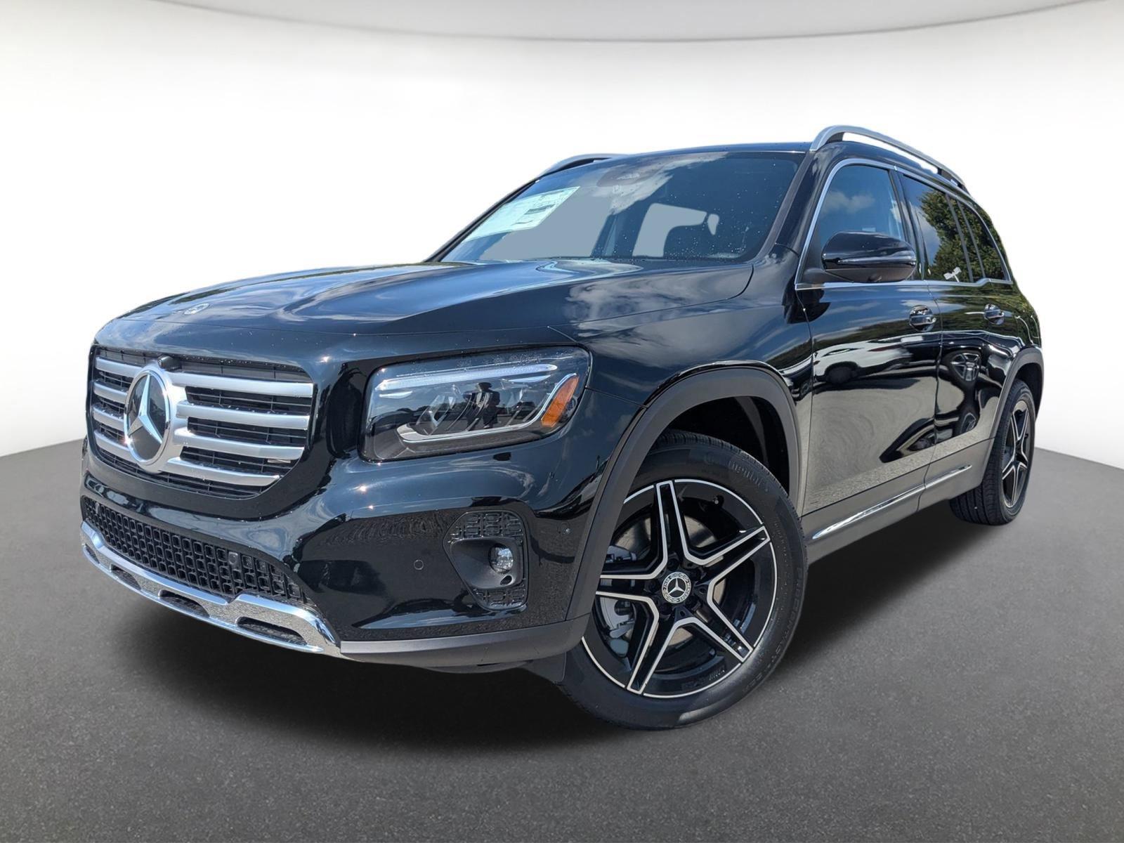 2026 Mercedes-Benz GLB GLB 250's photo