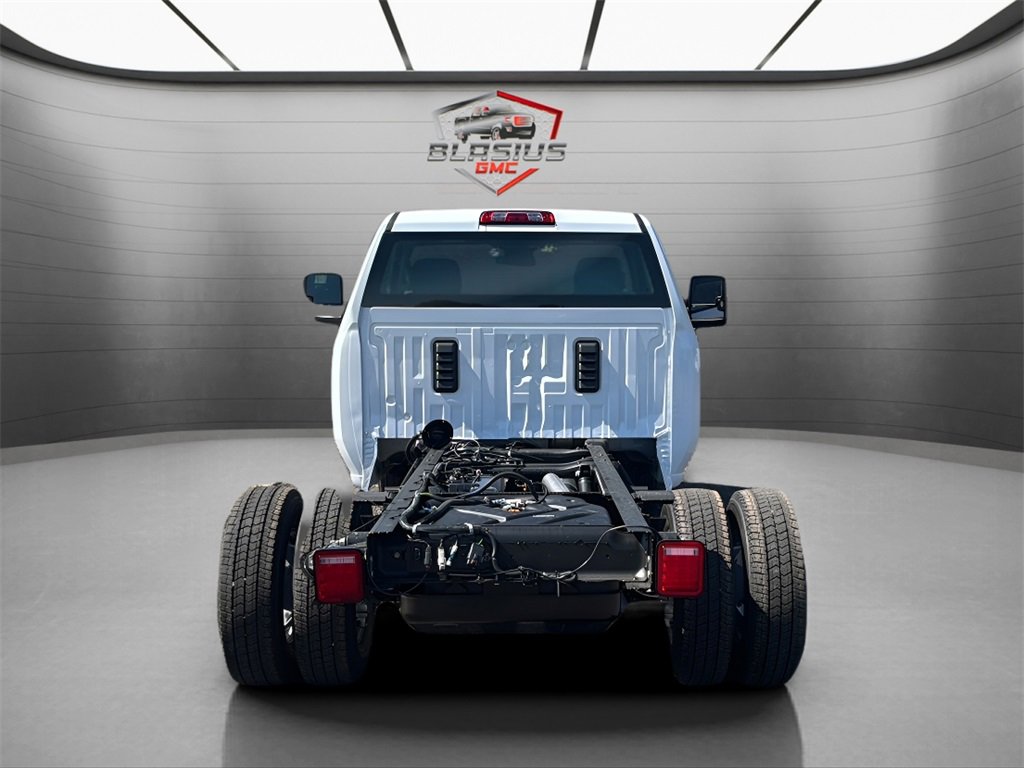 2026 Gmc Sierra 3500 HD Pro photo 3