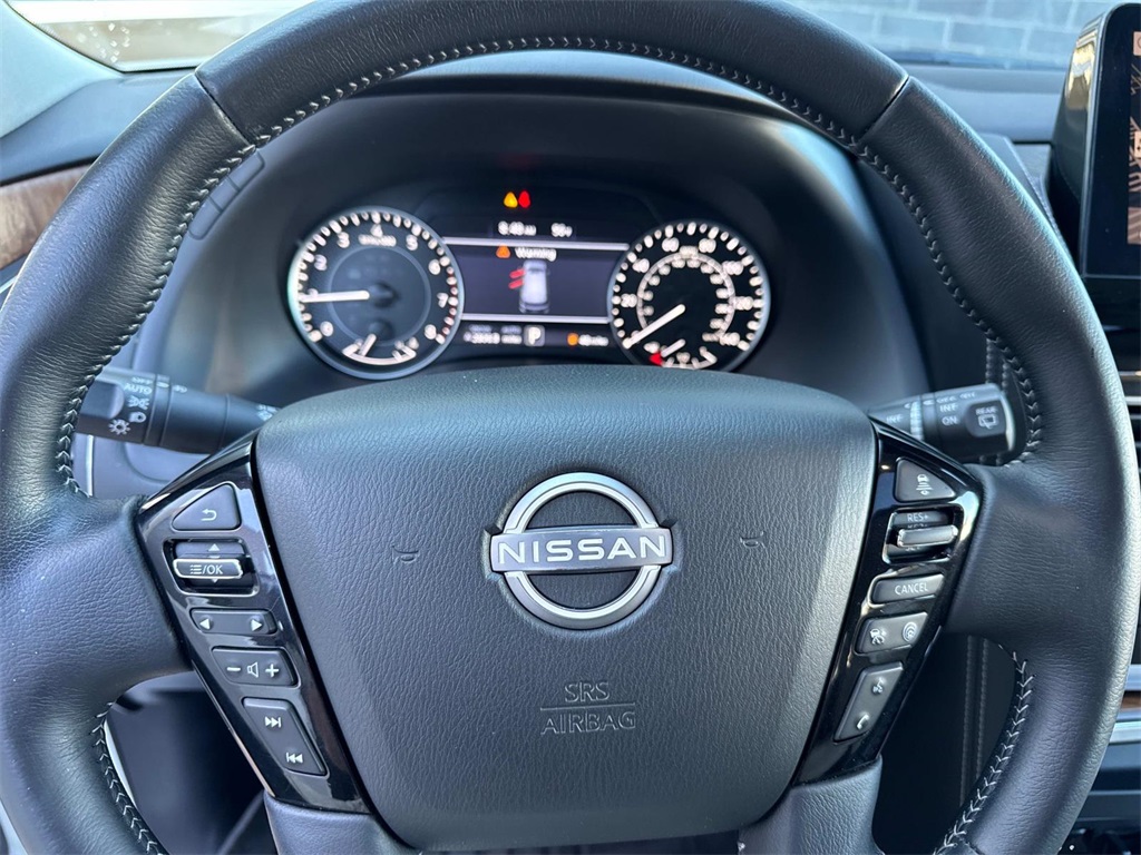 2021 Nissan Armada SL photo 22