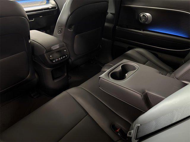 2026 Hyundai Ioniq SEL photo 25