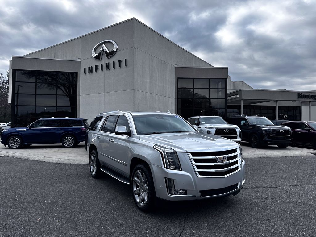 2020 Cadillac Escalade Luxury's photo