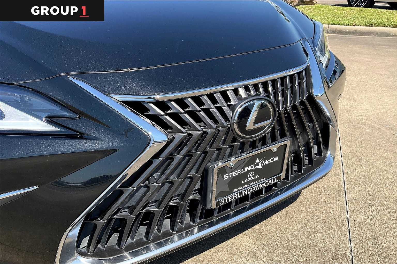 2022 Lexus ES Premium photo 25