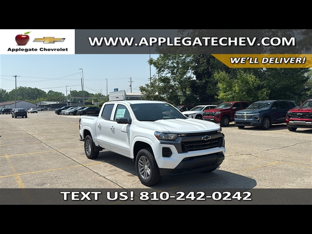 2025 Chevrolet Colorado Work Truck LT photo 2