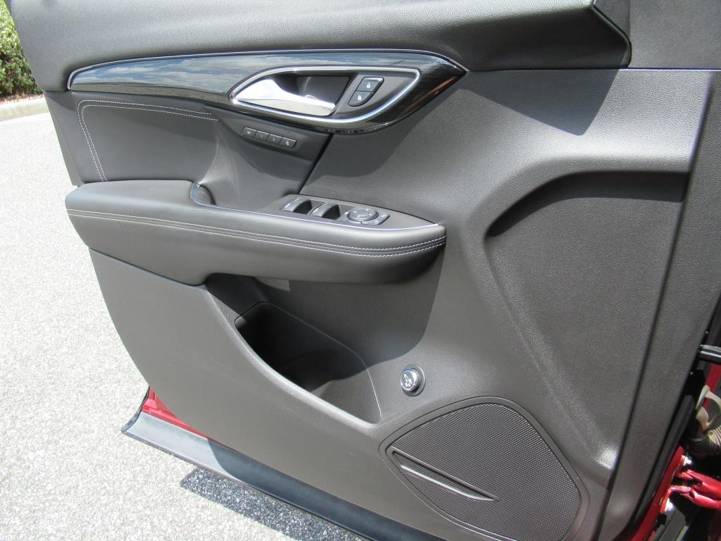 2021 Buick Envision Essence photo 23