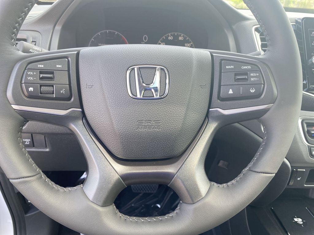2025 Honda Ridgeline RTL photo 17