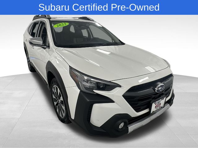2023 Subaru Outback Touring's photo