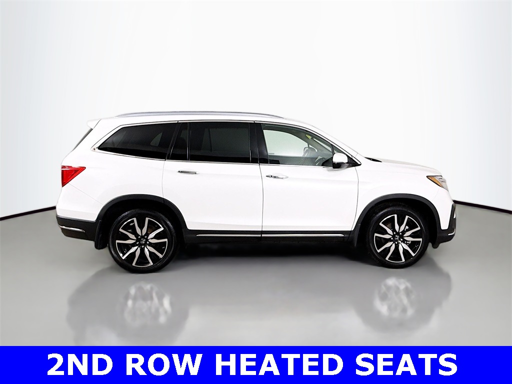 2022 Honda Pilot Touring photo 2