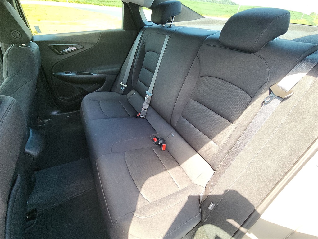 2022 Chevrolet Malibu RS photo 22