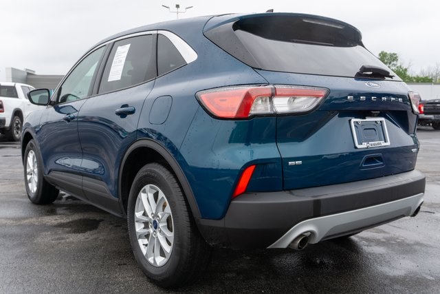 2020 Ford Escape SE photo 4