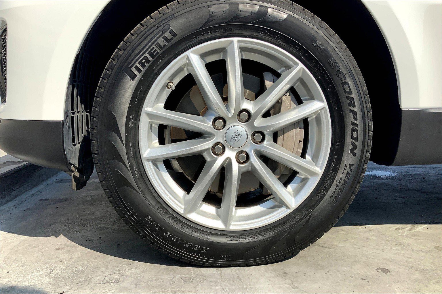 2021 Land Rover Range Rover Sport SE photo 5