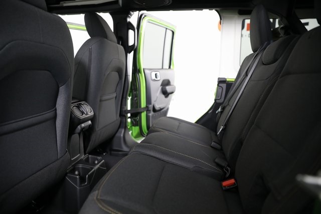 2025 Jeep Wrangler Sport S photo 15