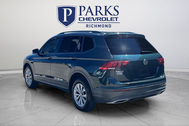2019 Volkswagen Tiguan S photo 2