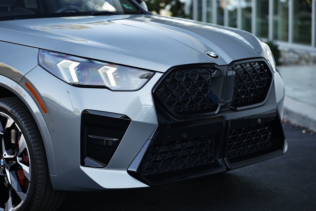 2025 Bmw X2 xDrive28i photo 2