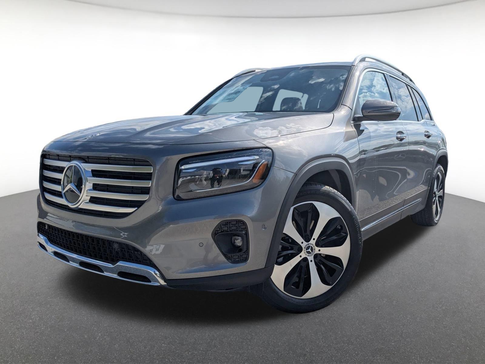 2026 Mercedes-Benz GLB GLB 250's photo