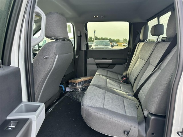 2026 Ford F-250 XL photo 4