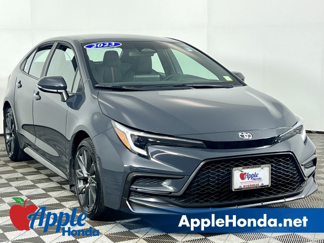 2023 Toyota Corolla SE's photo