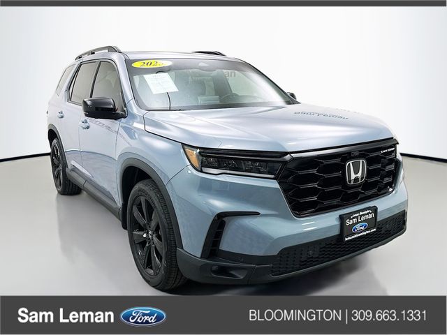 2025 Honda Pilot Black Edition's photo