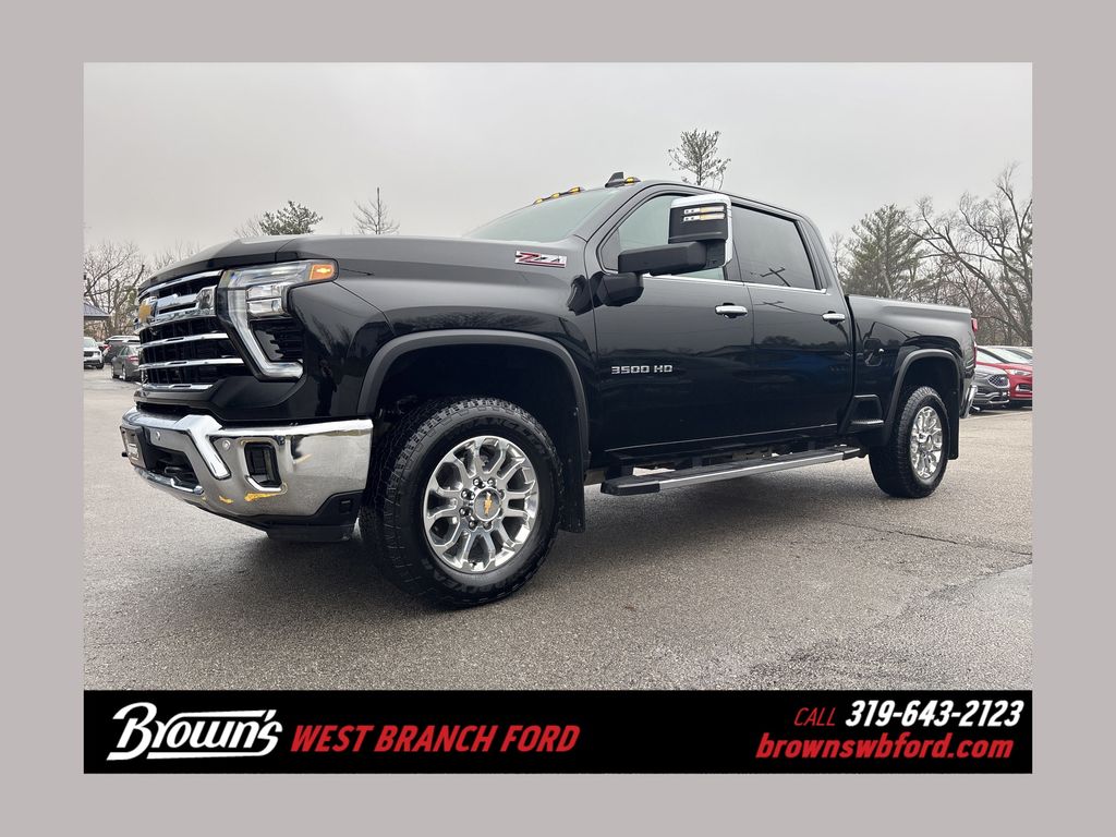 2025 Chevrolet Silverado 3500HD LTZ's photo