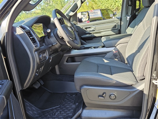 2025 Ram 1500 Big Horn Lone Star photo 4