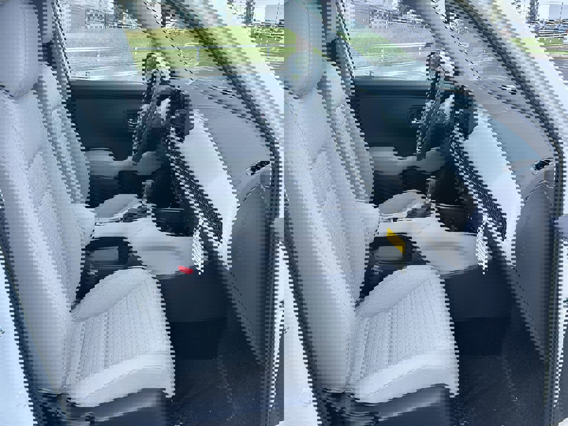 2026 Honda HR-V LX photo 23