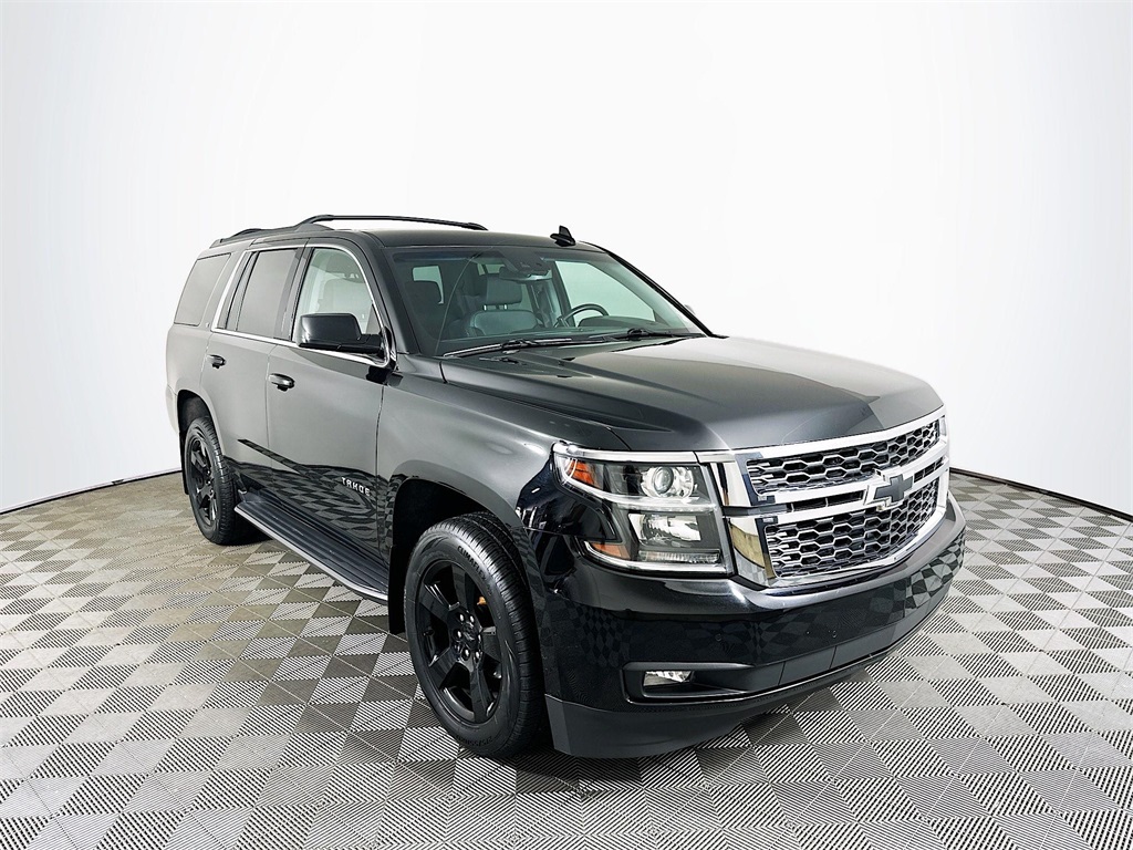 2020 Chevrolet Tahoe LT photo 3