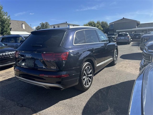 2017 Audi Q7 Premium Plus photo 2