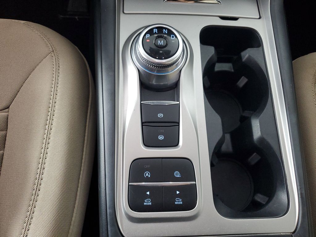 2021 Ford Explorer XLT photo 20