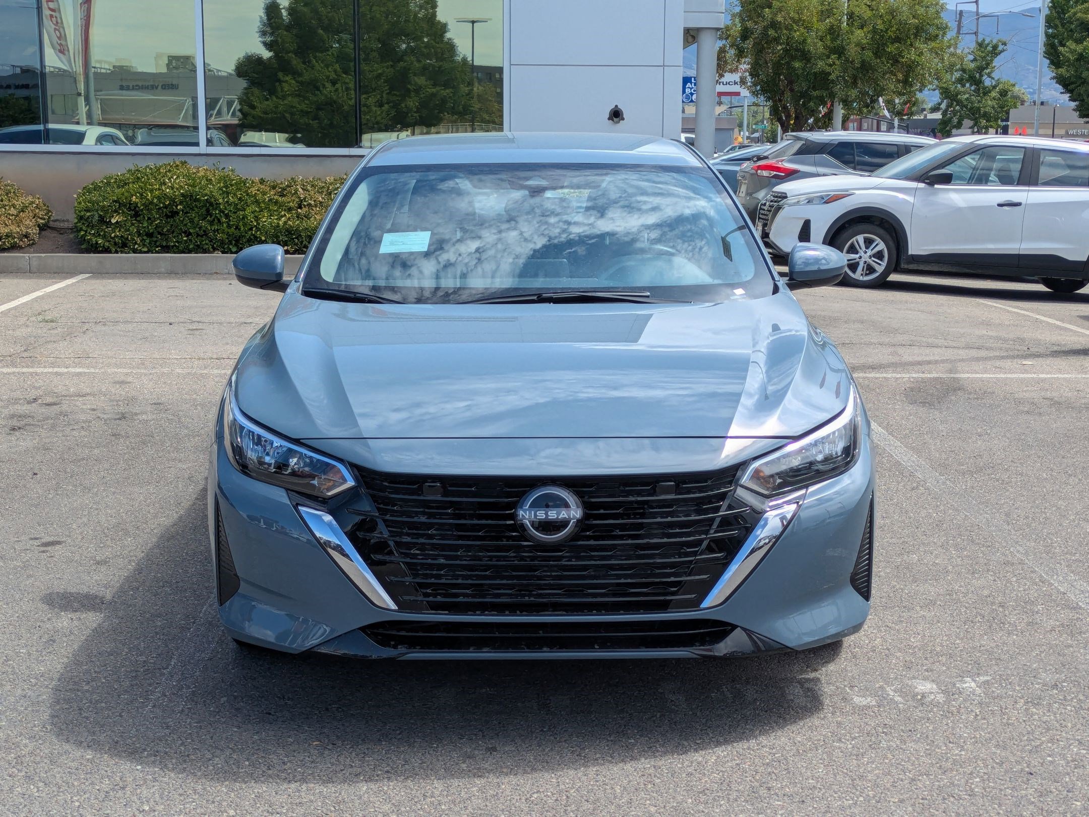 2025 Nissan Sentra SV photo 8