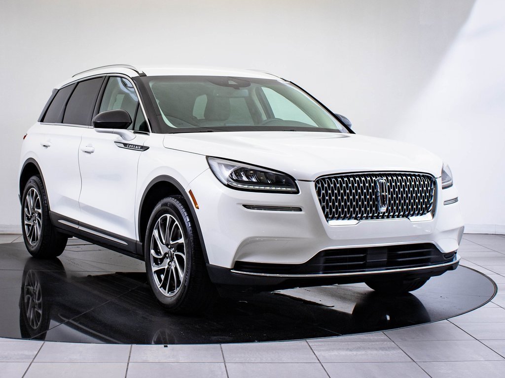 2022 Lincoln Corsair Standard photo 12