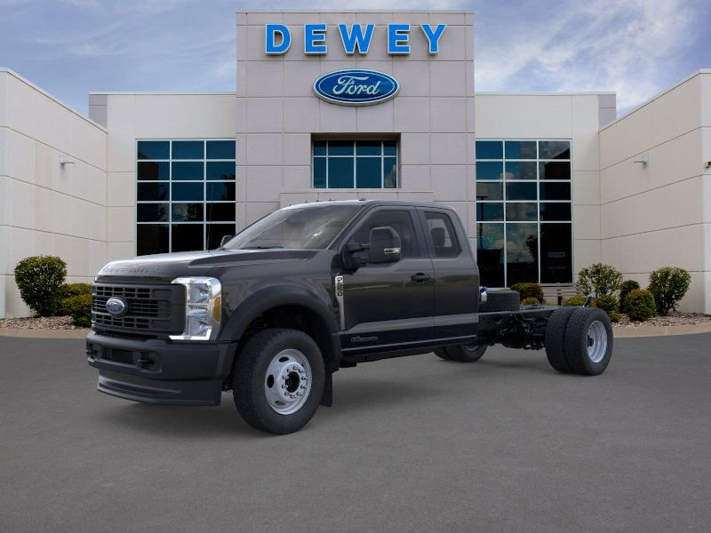 2026 Ford F-550 Super Duty Chassis Cab XL's photo