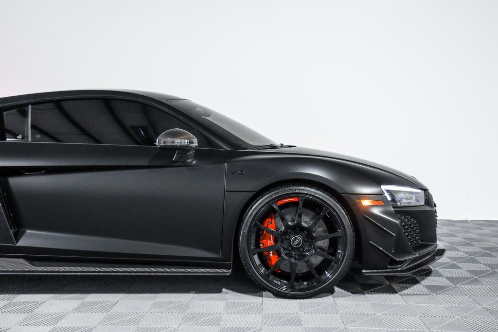 2023 Audi R8 5.2 photo 3